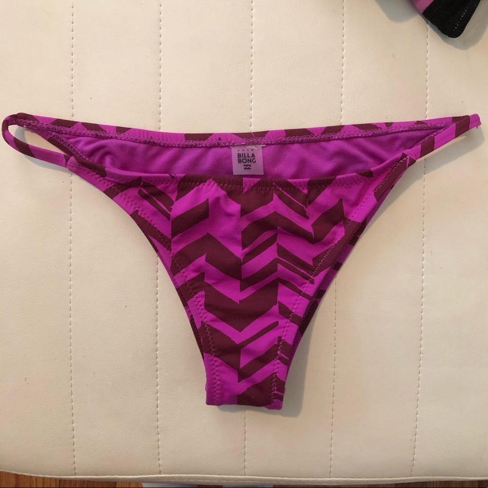 Skimpy Billabong bottoms